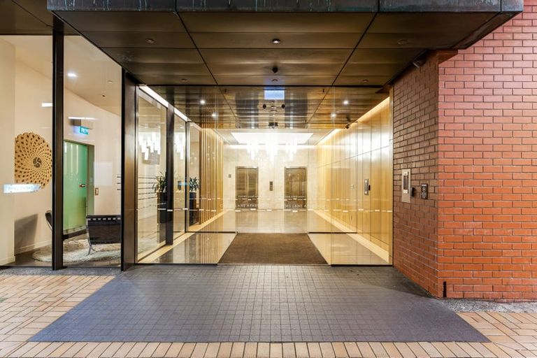 Photo of property in Chews Lane Apartments, 11e/9 Chews Lane, Wellington Central, Wellington, 6011