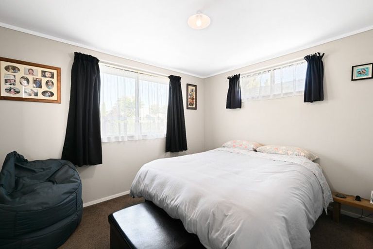 Photo of property in 18 Lloyd Drive, Nawton, Hamilton, 3200