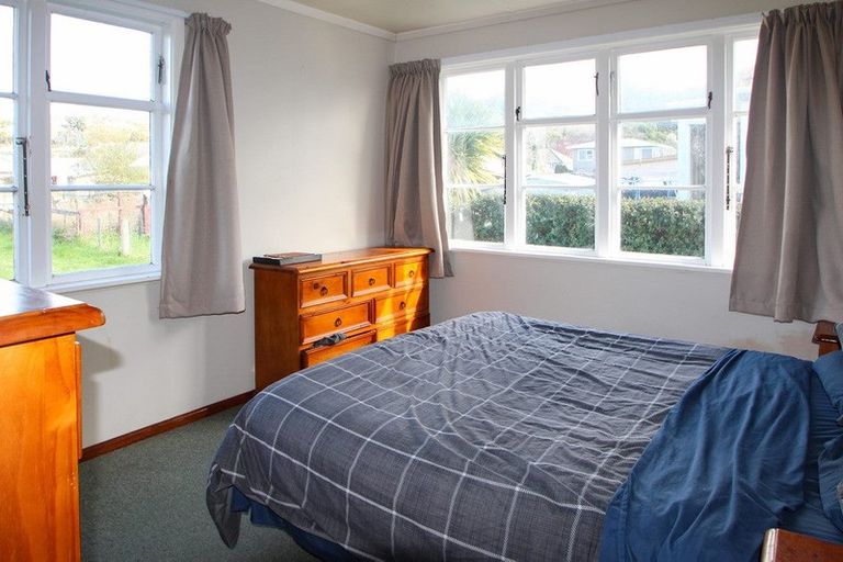 Photo of property in 13 Raglan Street, Oamaru North, Oamaru, 9400