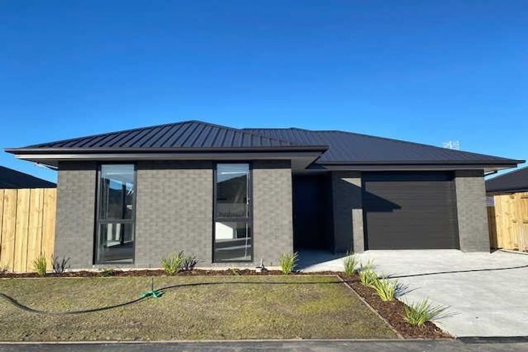 Photo of property in 8 Horseman Lane, Yaldhurst, Christchurch, 8042