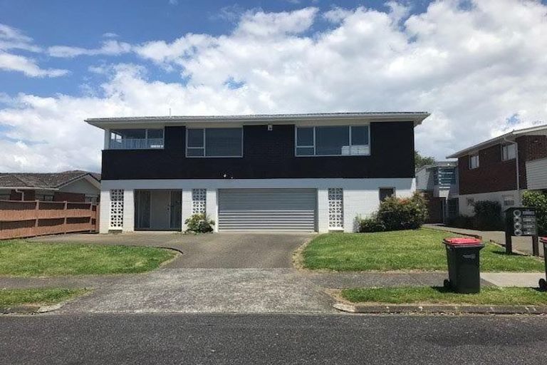 Photo of property in 54 Sorrel Crescent, Bucklands Beach, Auckland, 2012