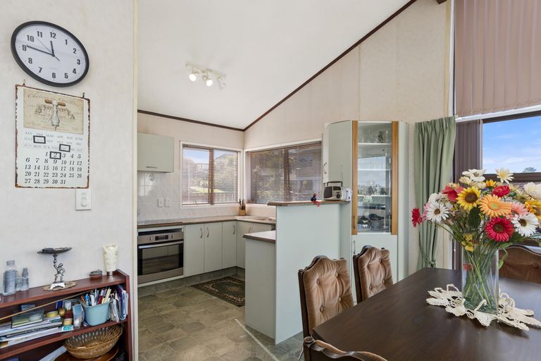 Photo of property in 17 Tarata Street, Matua, Tauranga, 3110