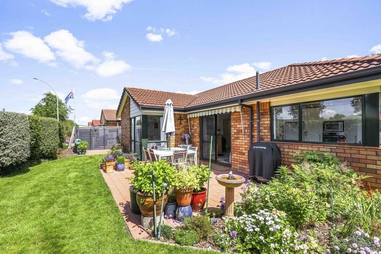 Photo of property in 89 Grosvenor Gardens, Flagstaff, Hamilton, 3210