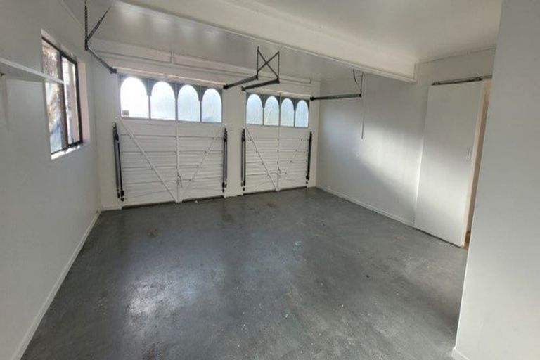 Photo of property in 3 Langwell Place, Papakowhai, Porirua, 5024