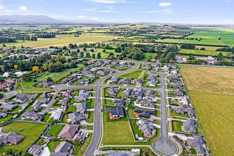 Photo of property in 23 Weka Street, Oxford, 7430