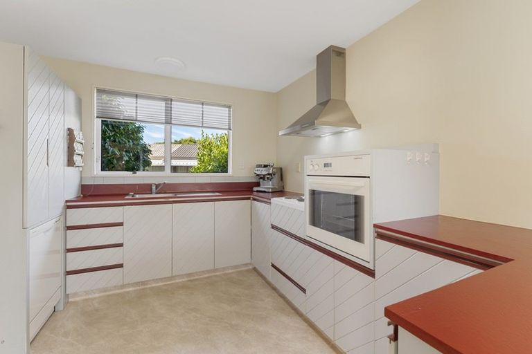 Photo of property in 7 Ludlow Place, Parklands, Christchurch, 8083