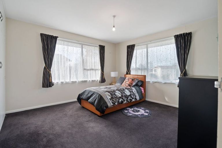 Photo of property in 28 Kimberley Street, Casebrook, Christchurch, 8051