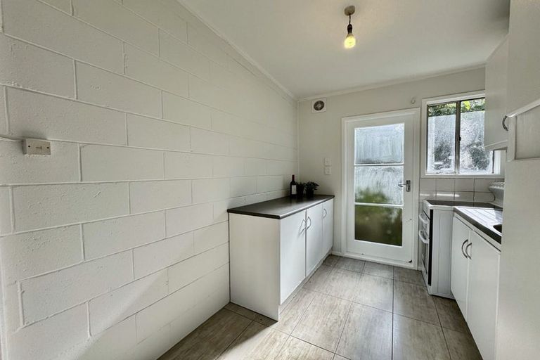 Photo of property in 2/33 Grassways Avenue, Pakuranga, Auckland, 2010