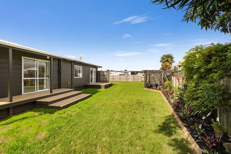 Photo of property in 36 Whitby Avenue, Whitianga, 3510