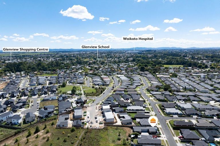 Photo of property in 42 Ladeira Place, Fitzroy, Hamilton, 3206