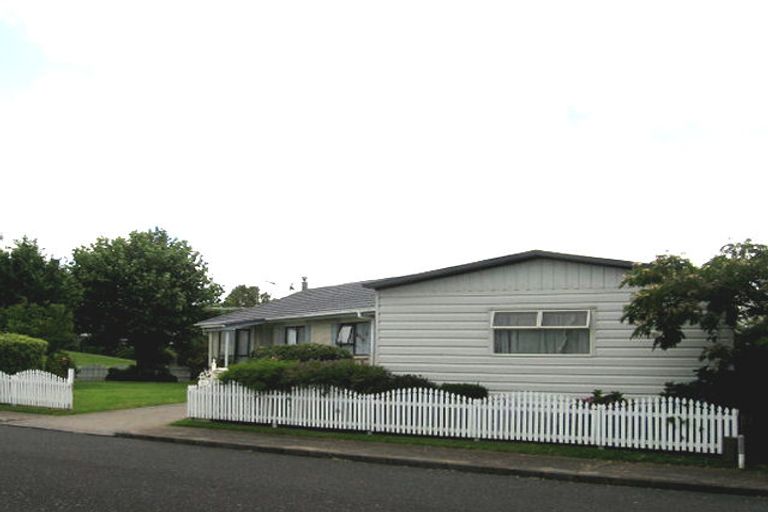 Photo of property in 33 James Walter Place, Mount Wellington, Auckland, 1060