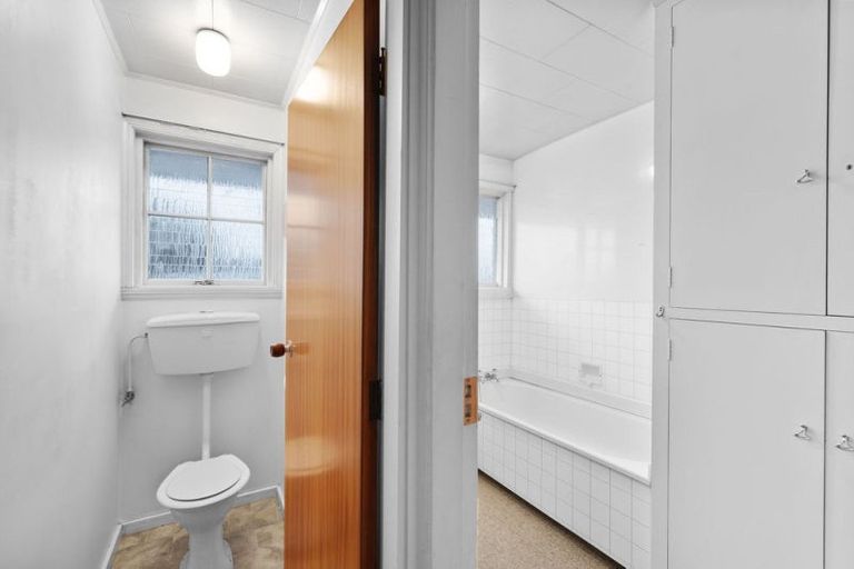 Photo of property in 2/48 Main North Road, Papanui, Christchurch, 8052