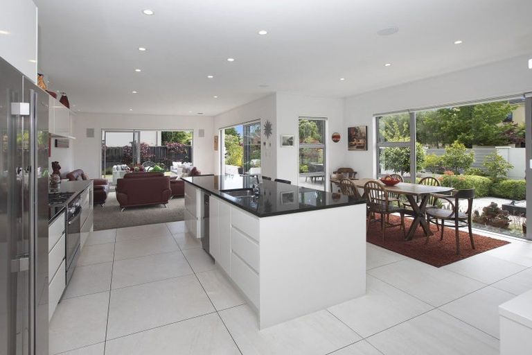 Photo of property in 2 Matisse Place, Burnside, Christchurch, 8053