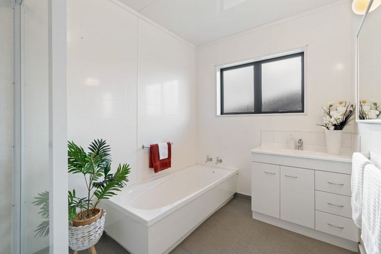 Photo of property in 34 Amber Drive, Tikipunga, Whangarei, 0112