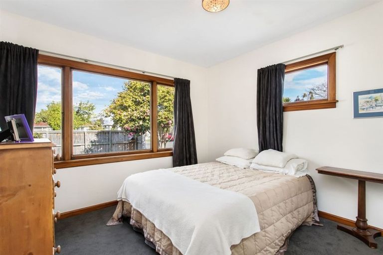 Photo of property in 13 Jennifer Street, Bryndwr, Christchurch, 8053