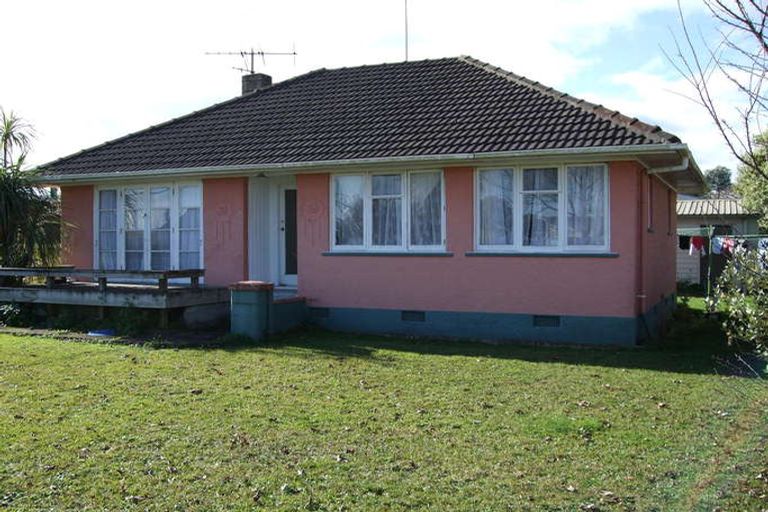 Photo of property in 28a Kelvin Road, Papakura, 2110