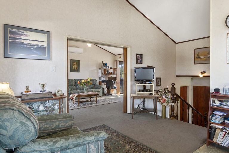 Photo of property in 17 Tarata Street, Matua, Tauranga, 3110