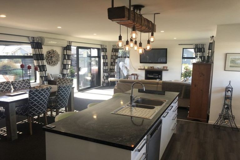 Photo of property in 37 Te Korari Street, Marshland, Christchurch, 8083