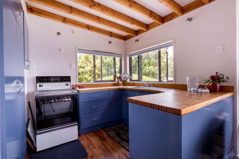 Photo of property in 940 Harington Point Road, Harington Point, Dunedin, 9077