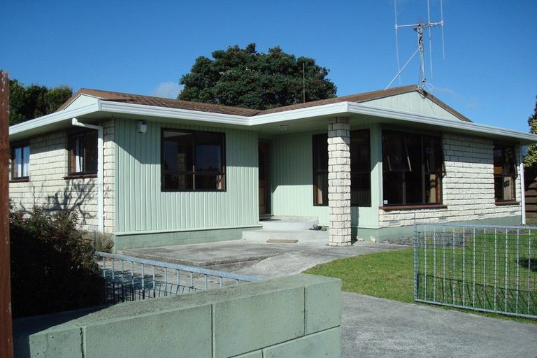 Photo of property in 20 Seaspray Drive, Mount Maunganui, 3116