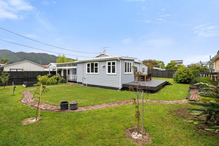 Photo of property in 5 Mason Street, Moera, Lower Hutt, 5010