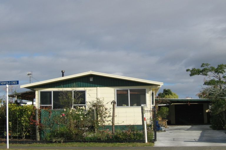 Photo of property in 14 Atherfold Crescent, Greenmeadows, Napier, 4112