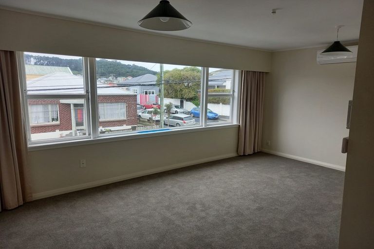 Photo of property in 56 Rintoul Street, Newtown, Wellington, 6021