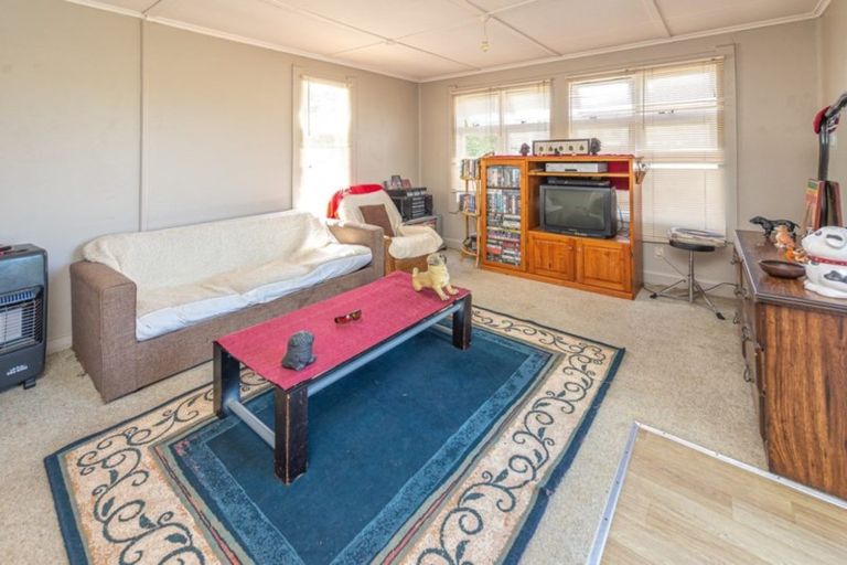Photo of property in 11 Kelvin Street, Aramoho, Wanganui, 4500
