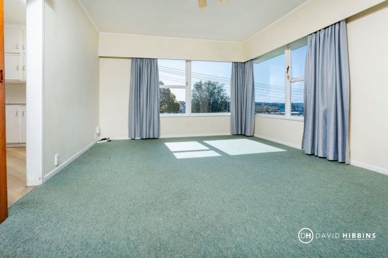 Photo of property in 1/18 Anne Road, Hillcrest, Auckland, 0627