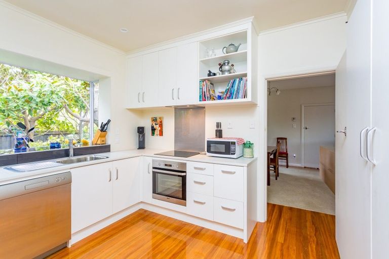 Photo of property in 62 Dallington Terrace, Dallington, Christchurch, 8061