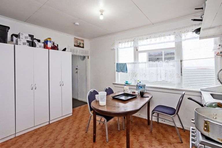 Photo of property in 664 Tay Street, Hawthorndale, Invercargill, 9810