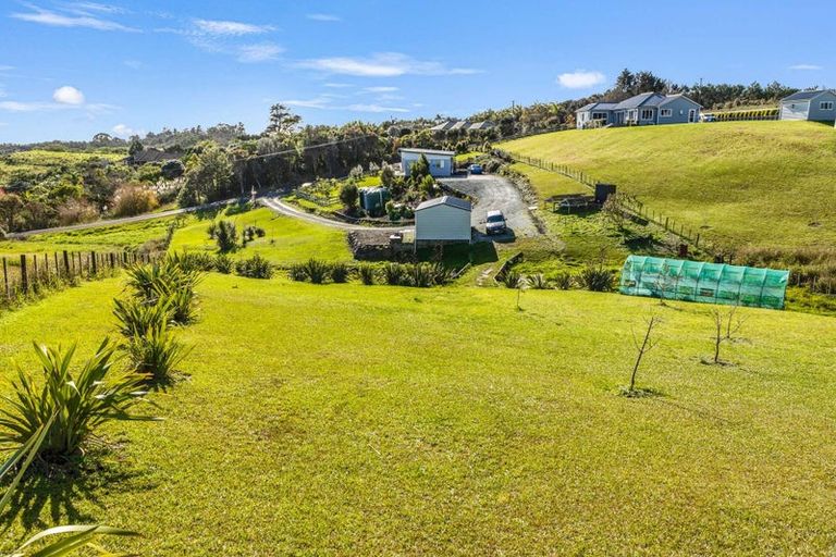 Photo of property in 37 Okahu Downs Drive, Kaitaia, 0481