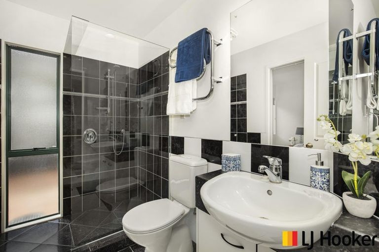 Photo of property in 82 Glenross Drive, Wattle Downs, Auckland, 2103