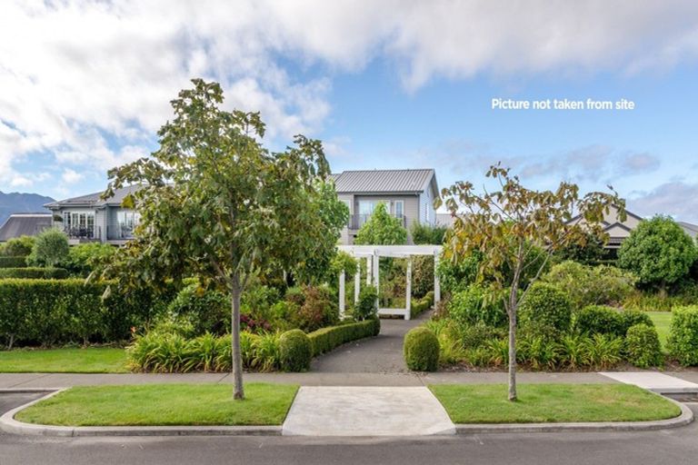 Photo of property in 54 Noumea Drive, Rangatira Park, Taupo, 3330