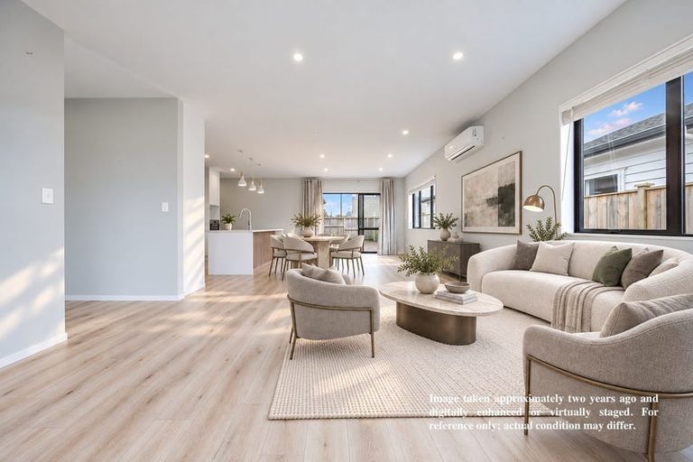 Photo of property in 15 Ropere Street, Kumeu, 0810