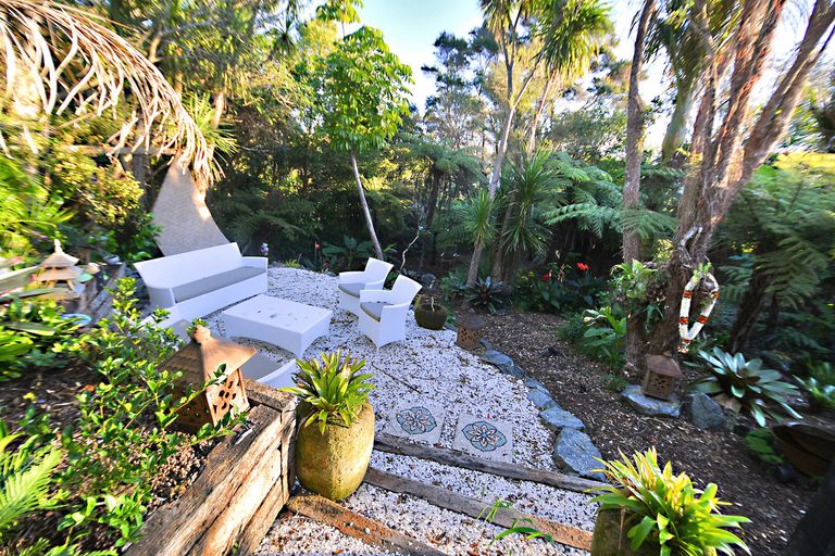 Photo of property in 12 Kendale Drive, Leigh, 0985