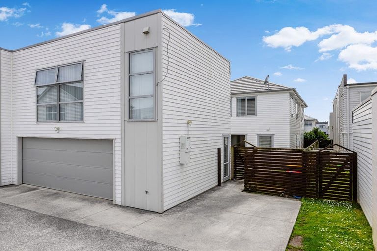 Photo of property in 42 Treestump Road, Takanini, 2112
