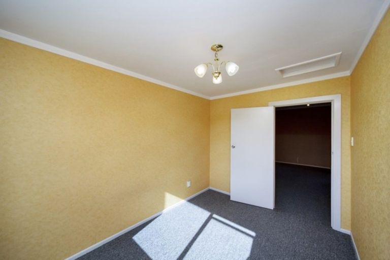 Photo of property in 124 Miranda Street, Stratford, 4332