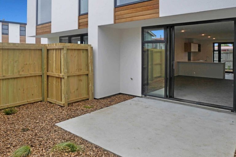Photo of property in 4/35 Percy Street, Phillipstown, Christchurch, 8011