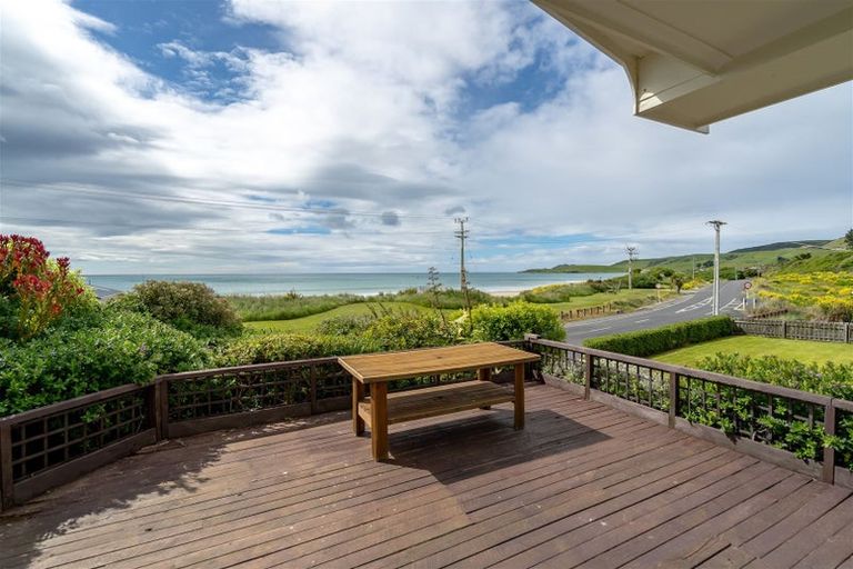 Photo of property in 78 Esplanade, Kaka Point, 9271