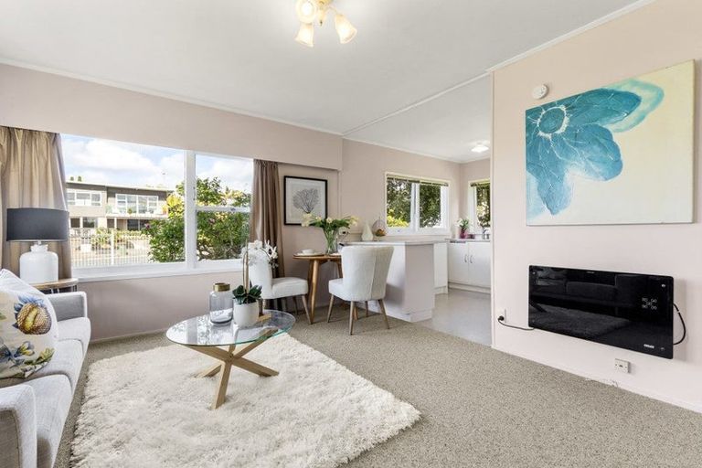 Photo of property in 1/16 Church Street, Devonport, Auckland, 0624