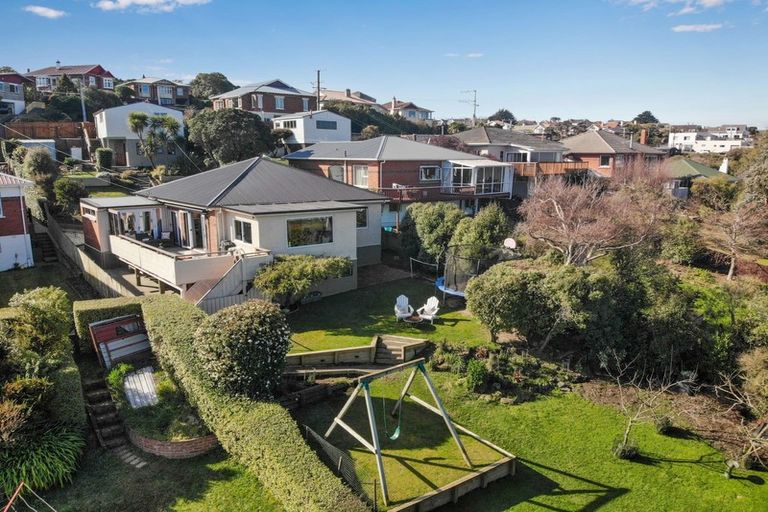 Photo of property in 44 Tomahawk Road, Andersons Bay, Dunedin, 9013