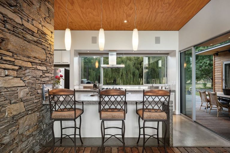 Photo of property in 59 Mountain View Road, Dalefield, Queenstown, 9371