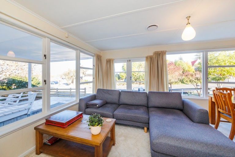 Photo of property in 2 Signal Street, Marton, 4710