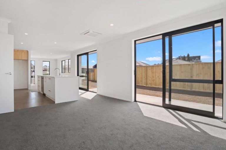 Photo of property in 7 Winspear Place, Omokoroa, 3114