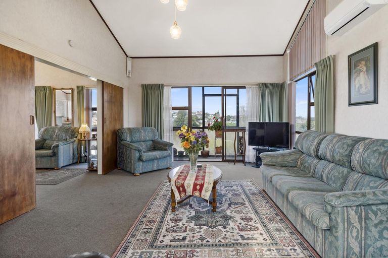 Photo of property in 17 Tarata Street, Matua, Tauranga, 3110