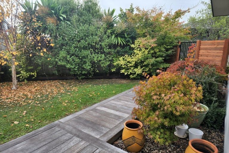 Photo of property in 84c Roy Street, Palmerston North, 4410