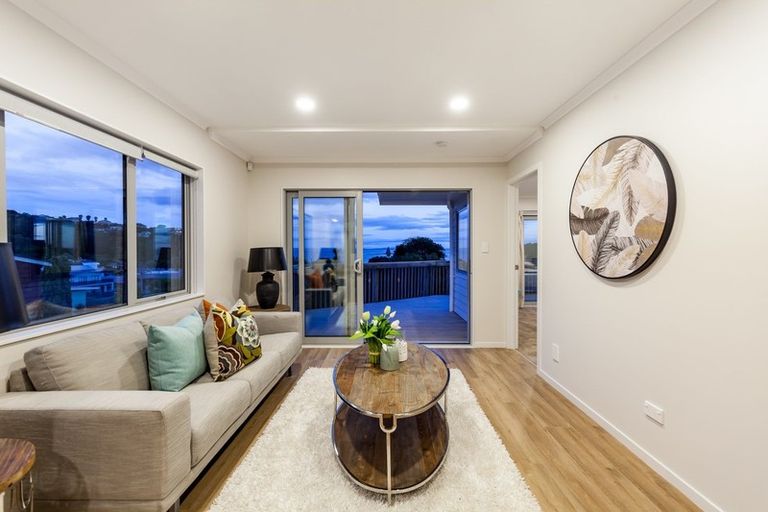 Photo of property in 1053b Whangaparaoa Road, Tindalls Beach, Whangaparaoa, 0930