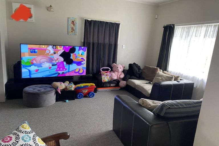 Photo of property in 1/43 Victoria Road, Papatoetoe, Auckland, 2025