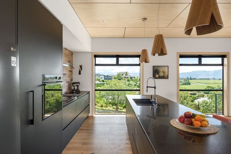 Photo of property in 3 Golf View Close, Fairhall, Blenheim, 7272